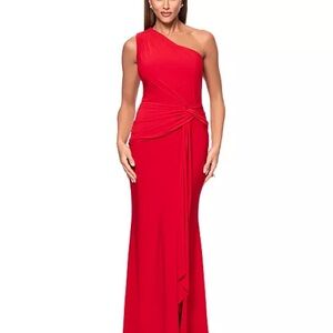 Elegant Red One-Shoulder Dress